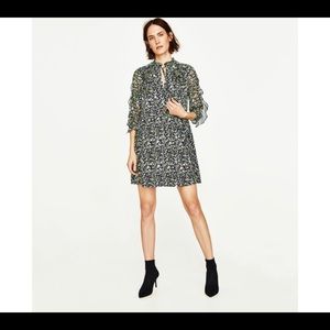 Zara floral ruffle dress nwt